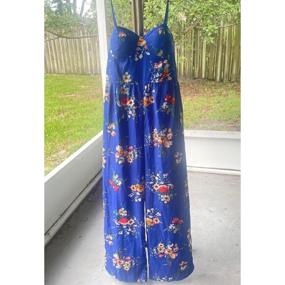 Size Large Band Of Gypsies Jumpsuit Blue Floral Wide Leg Pockets Smocked Back - Picture 1 of 7